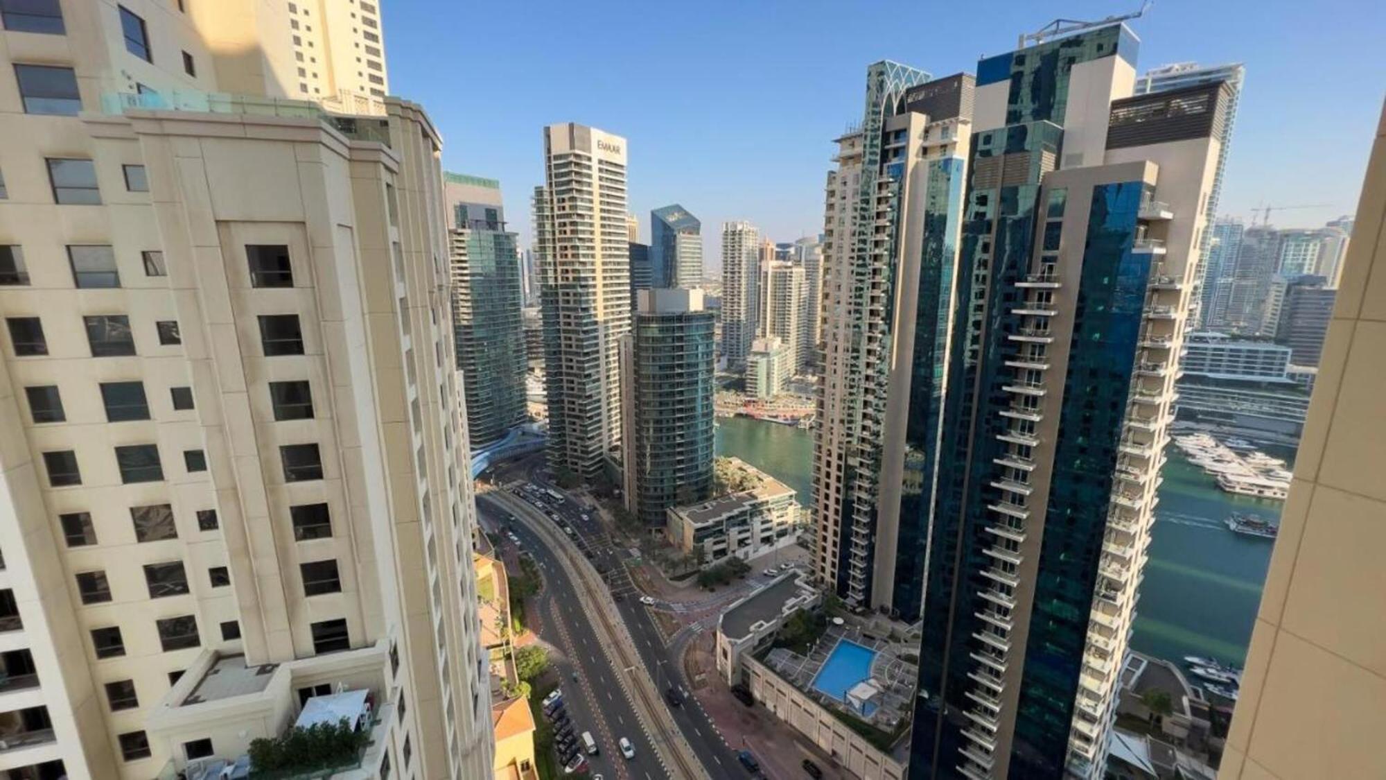 Ahlan New Horizon Jbr Hotel Dubai Buitenkant foto
